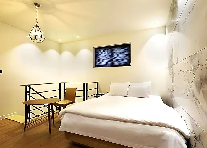 Hotel Celint Seúl