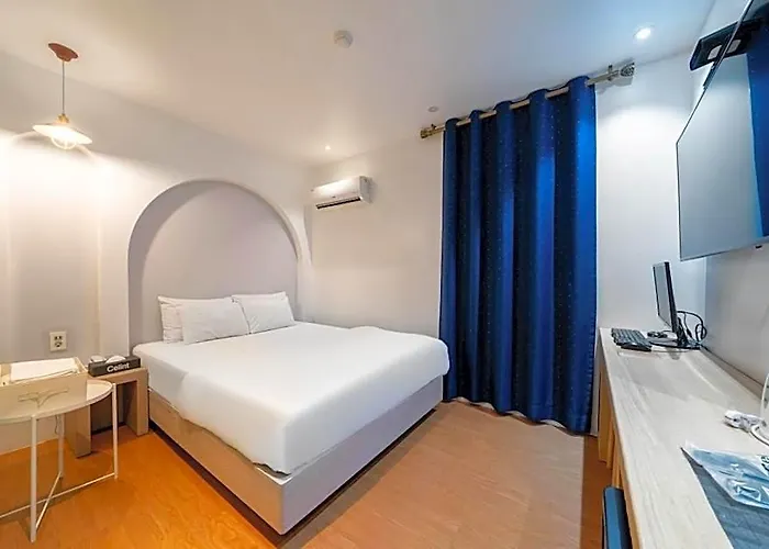 Hotel Celint 2*